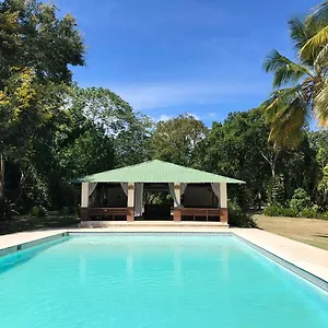 *** Hotel Rancho Baiguate República Dominicana
